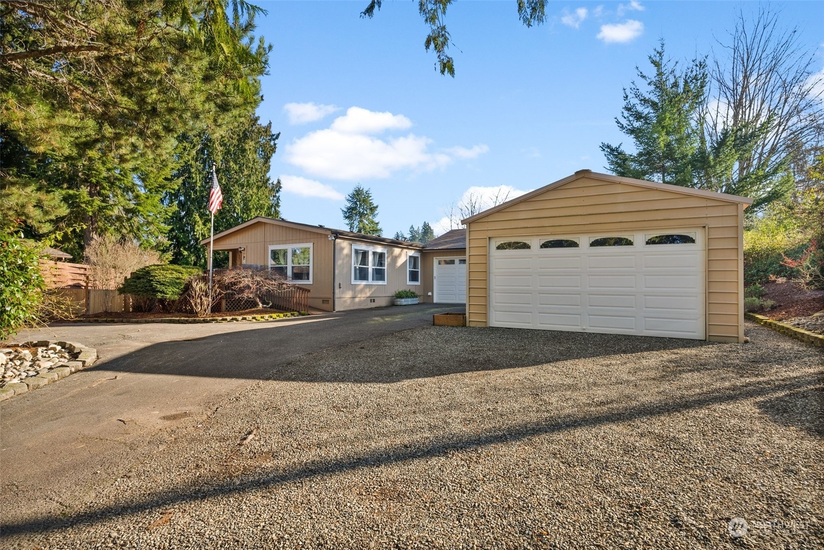 3085 SE Anderson Street SE  Port Orchard WA 98366 photo