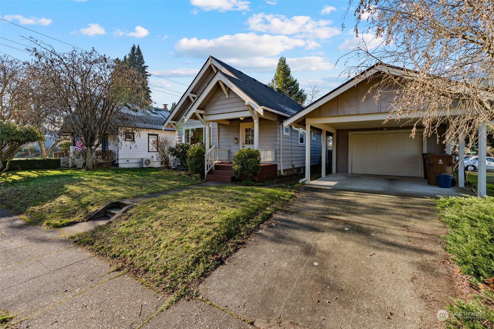 Property Photo:  4206 N Huson  WA 98407 