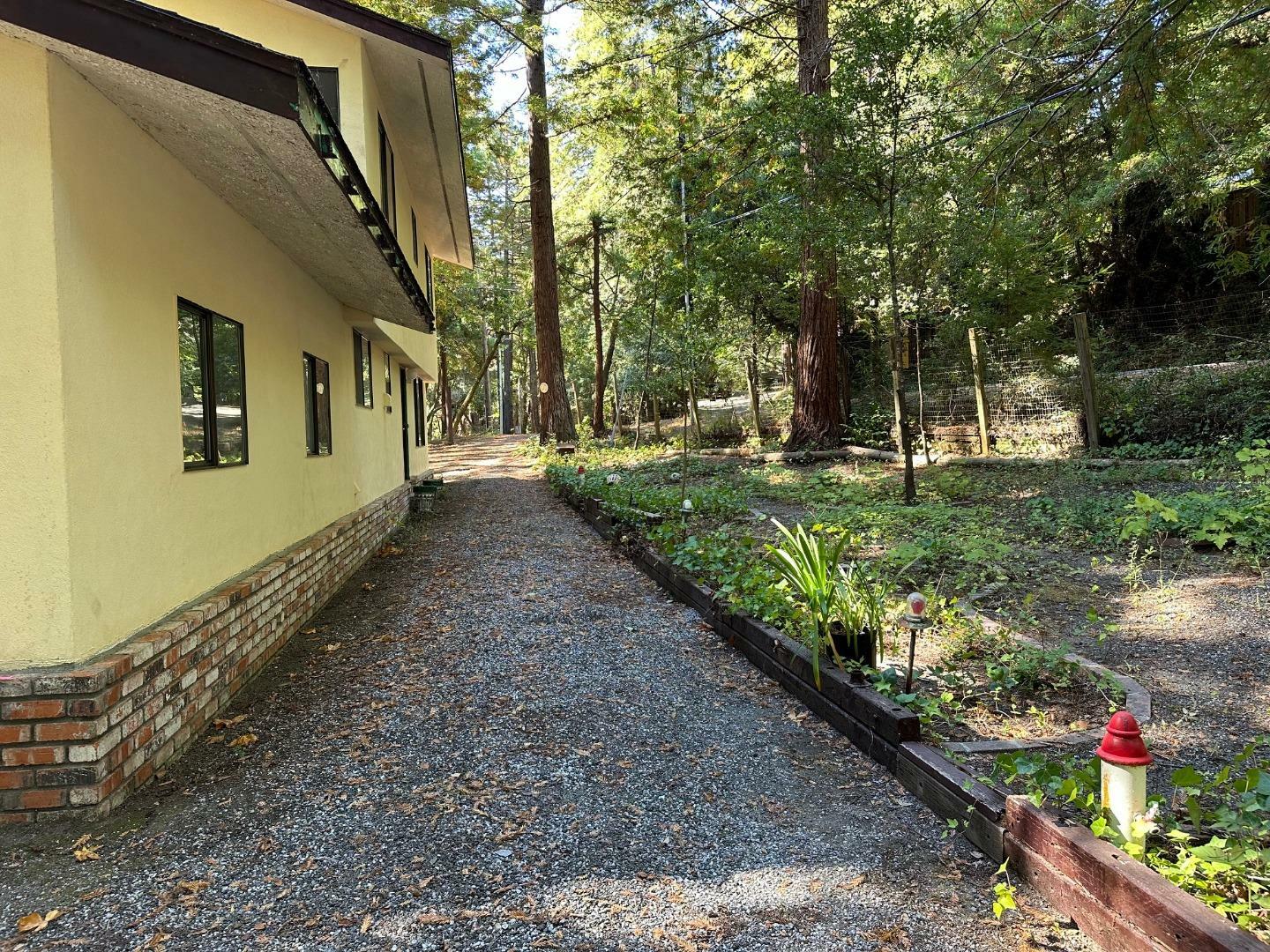 Property Photo:  8260 Pescadero Creek Road  CA 94021 