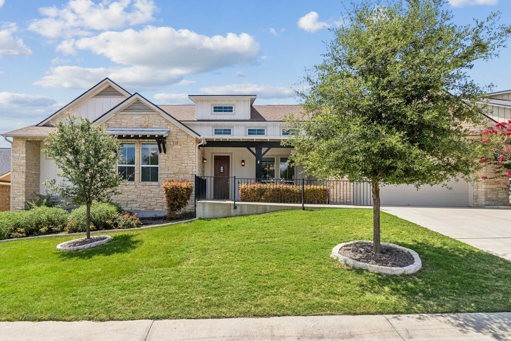 Property Photo: 225 Jumping Laurel Street TX 78666