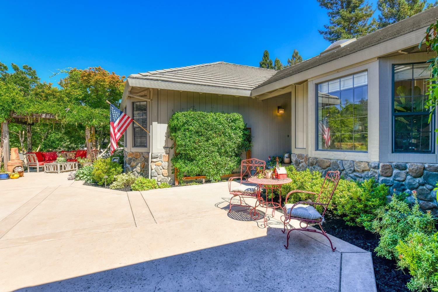 Property Photo:  3489 Westminster Way  CA 94558 