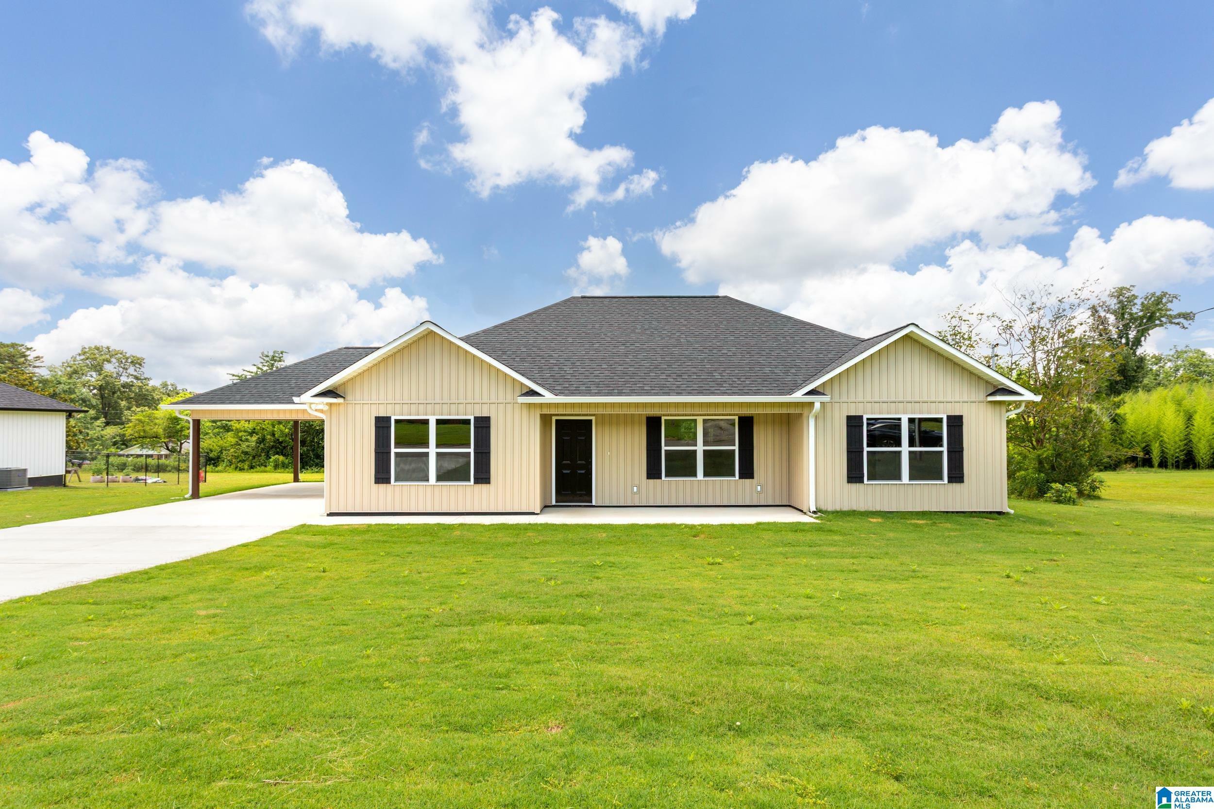 805 11th Avenue  Jacksonville AL 36265 photo