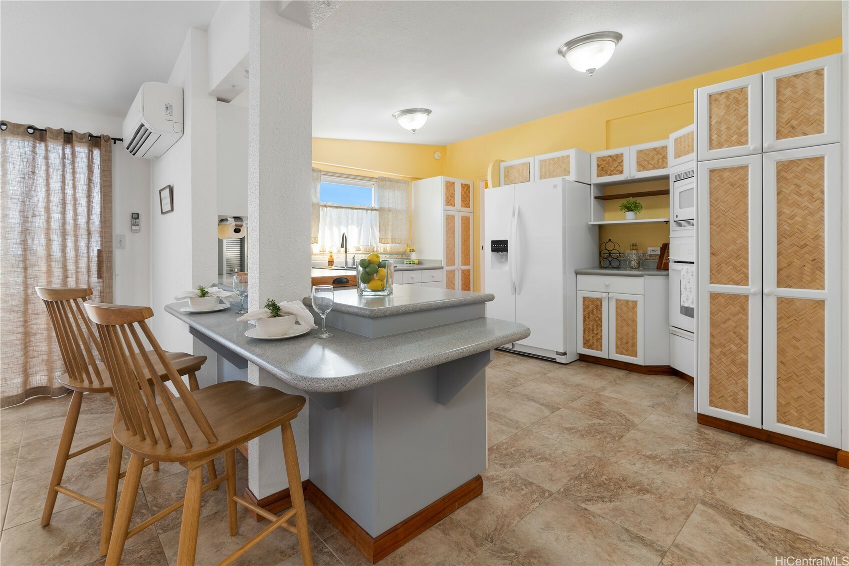 Property Photo: 92-515 Akaula Street HI 96707