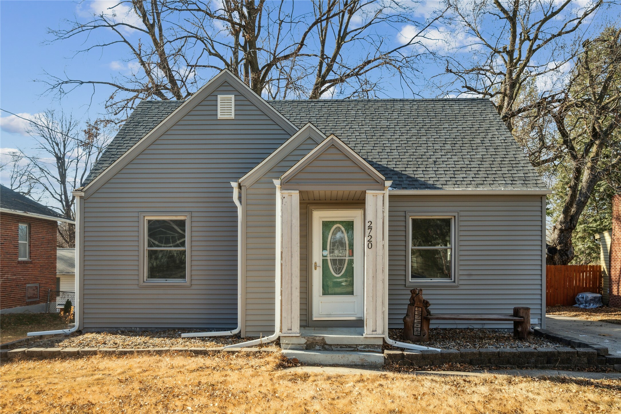 Property Photo:  2720 61st Street  IA 50322 