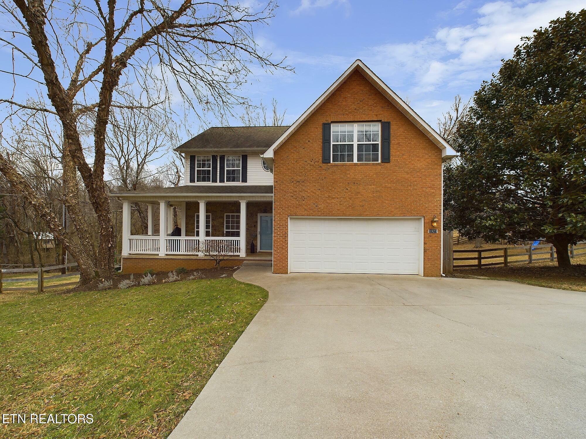 Property Photo:  1923 Still Oak Way  TN 37919 