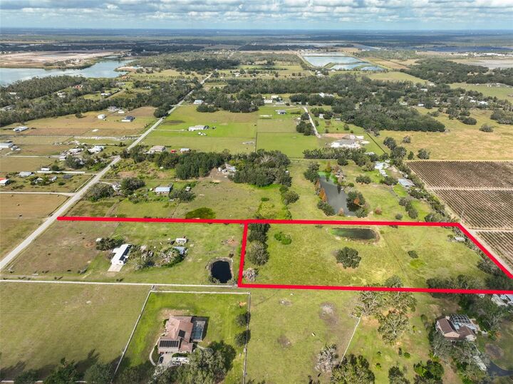 Property Photo: 1 Wimauma Carlton Lake Road FL 33598