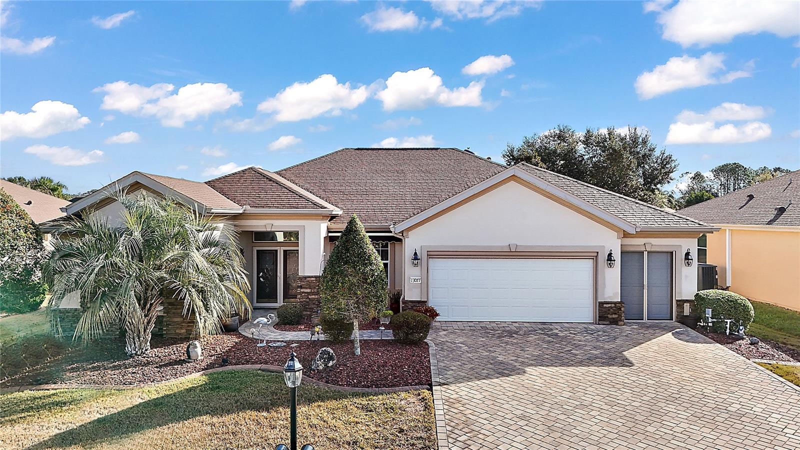 Property Photo: 13077 SE 86 Court FL 34491