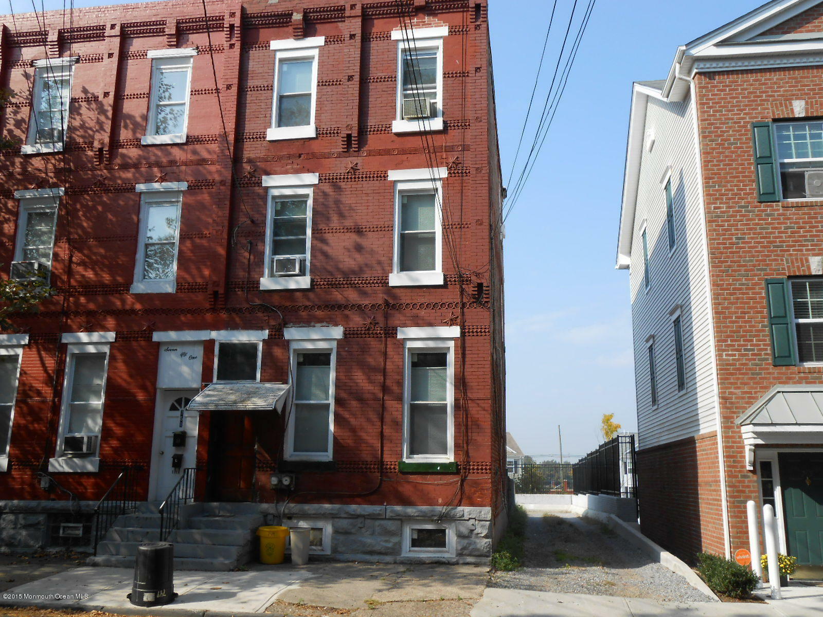 Property Photo:  749 Centre Street 1  NJ 08611 