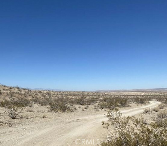 Property Photo: 154 Rattlesnake Gulch CA 92368