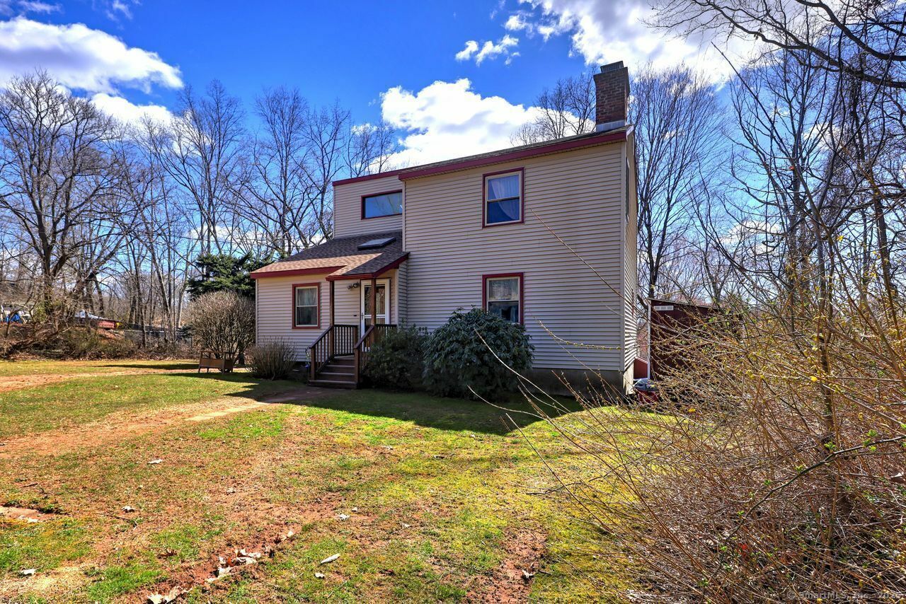 Property Photo:  1069 Foxon Road  CT 06471 