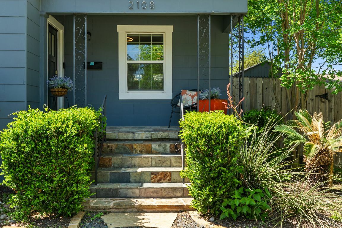 Property Photo: 2108 Glendale Place TX 78704