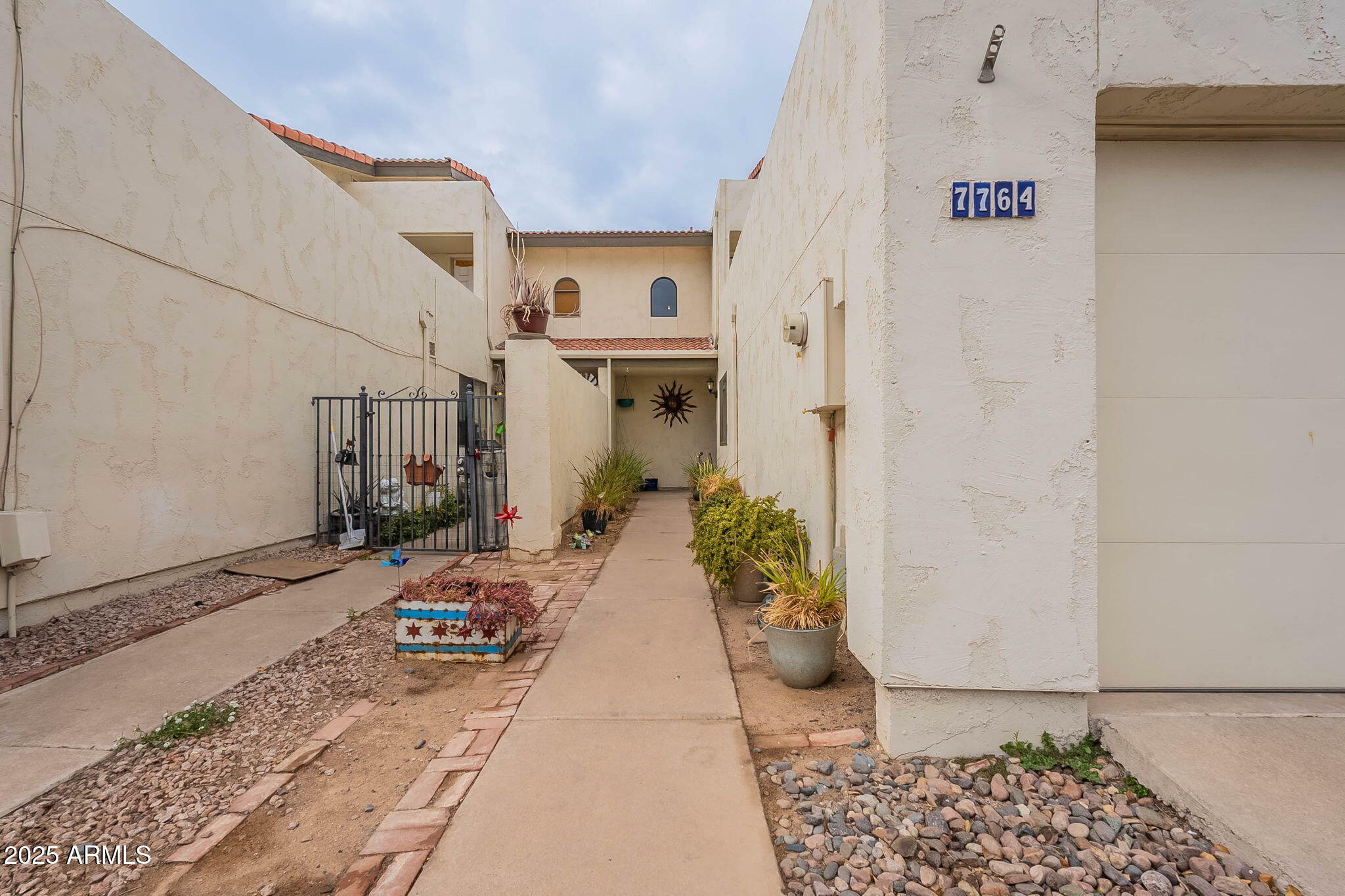 Property Photo:  7764 N 19th Drive  AZ 85021 