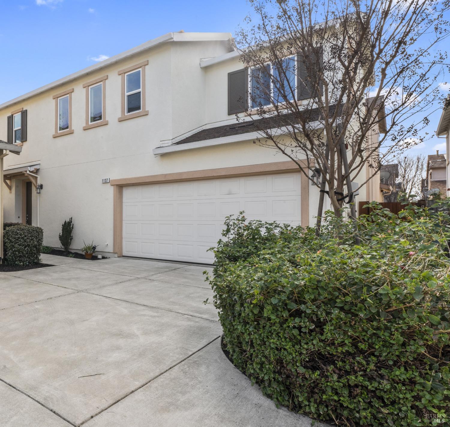 Property Photo: 1137 Strawberry Lane CA 94585