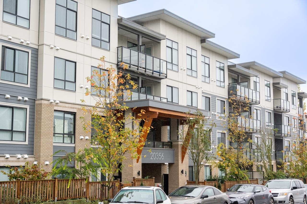 Property Photo: 20356 72B Avenue 215 BC V2Y 4J9