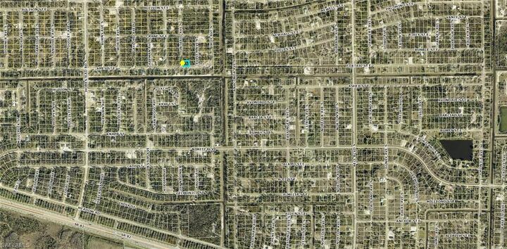 Property Photo:  853 Ontario Ave S  FL 33974 