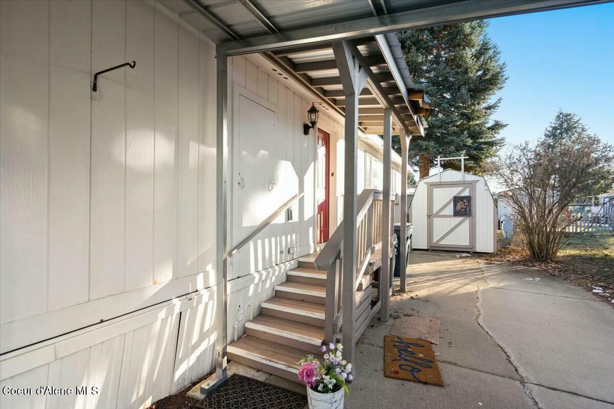Property Photo: 1942 W Yorkshire Ave ID 83815
