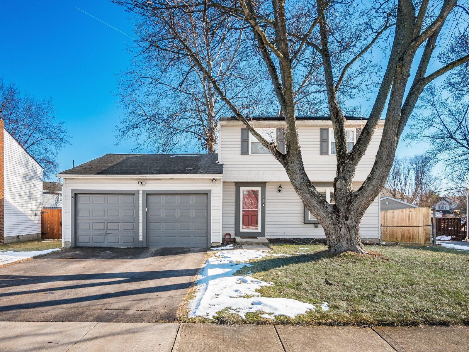 Property Photo: 856 Rushcreek Road OH 43119