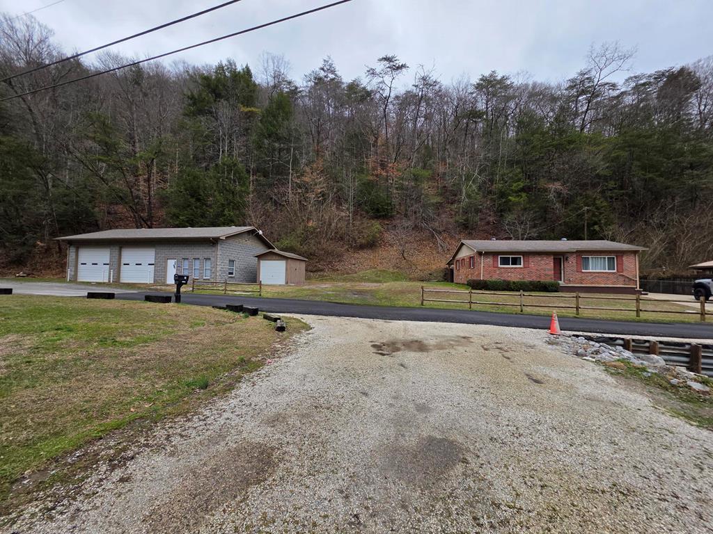 Property Photo: 60 Slone'S Br KY 41562