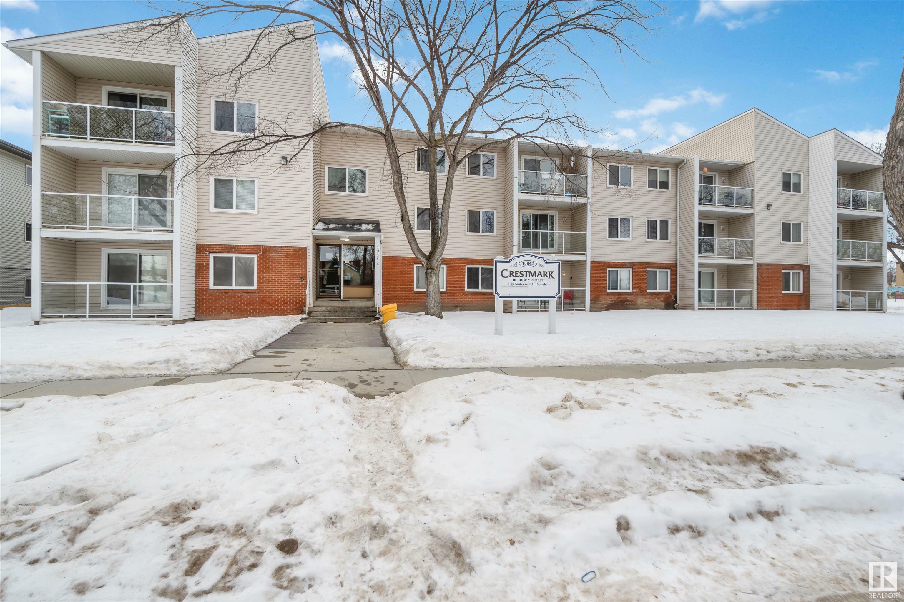 Photo de la propriété:  10842 107 Street NW 304  AB T5H 2Z3 