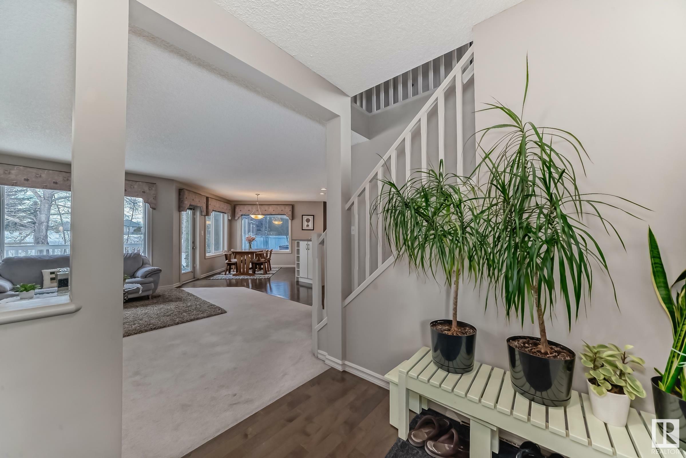 Property Photo:  2080 Brennan Crescent NW  AB T5T 6M3 