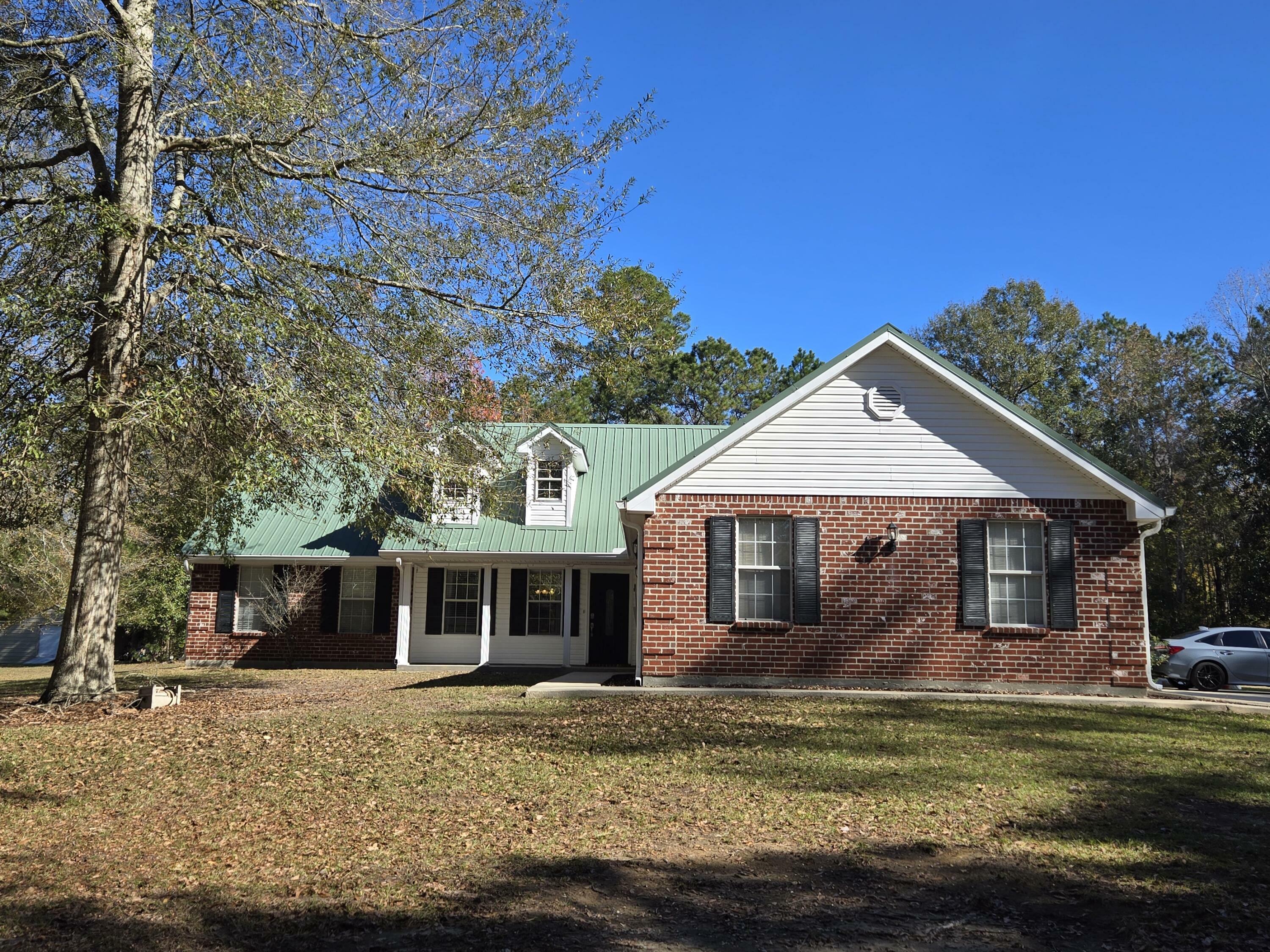 Property Photo:  118 Hickory Ridge Dr.  MS 39466 