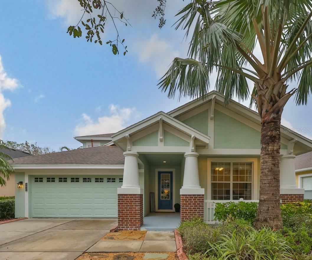Property Photo: 8030 Hampton Lake Drive FL 33647