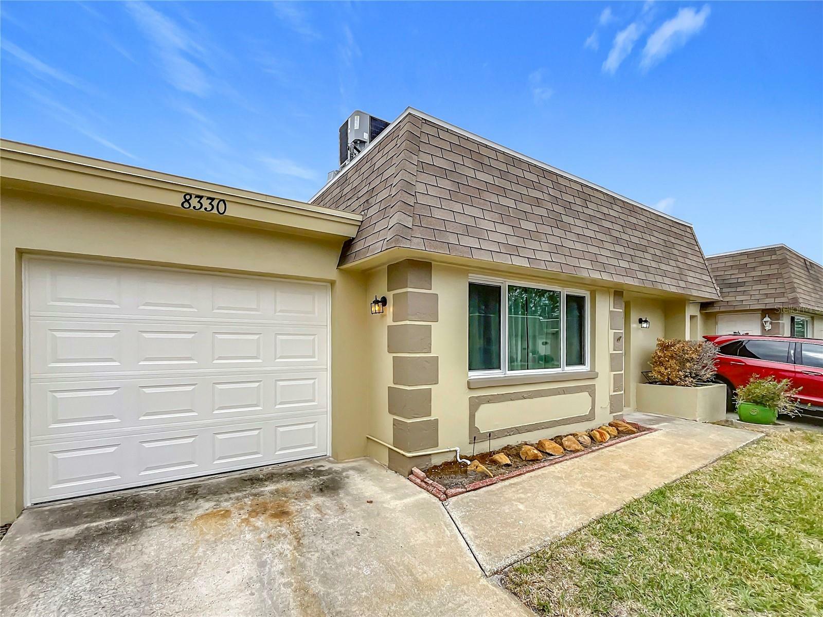 Property Photo:  8330 Vendome Boulevard N  FL 33781 