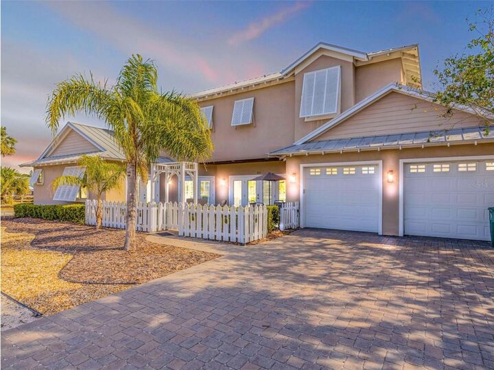 Property Photo:  201 S Cooper Street  FL 32169 