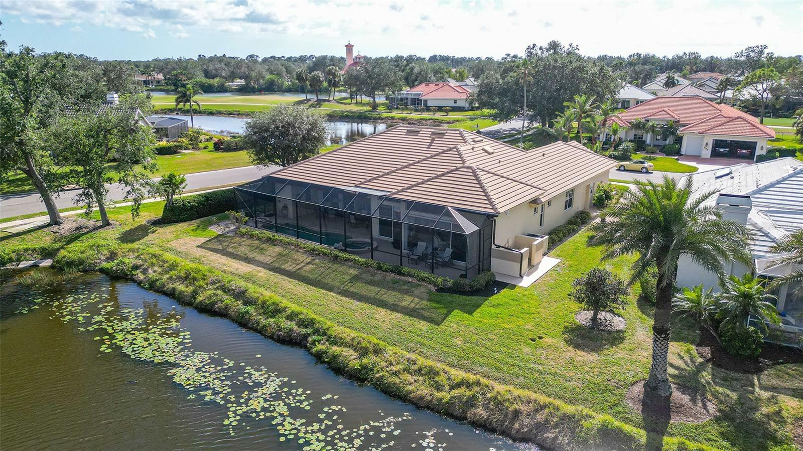 Property Photo: 256 Royal Oak Way FL 34292