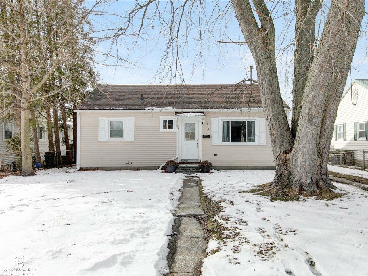 Property Photo:  1415 23rd Street  MI 48060 