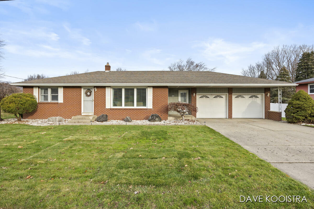 Property Photo:  3085 Barry Street  MI 49426 