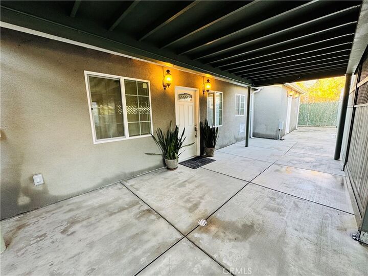 Property Photo:  5227 Strohm Avenue  CA 91601 