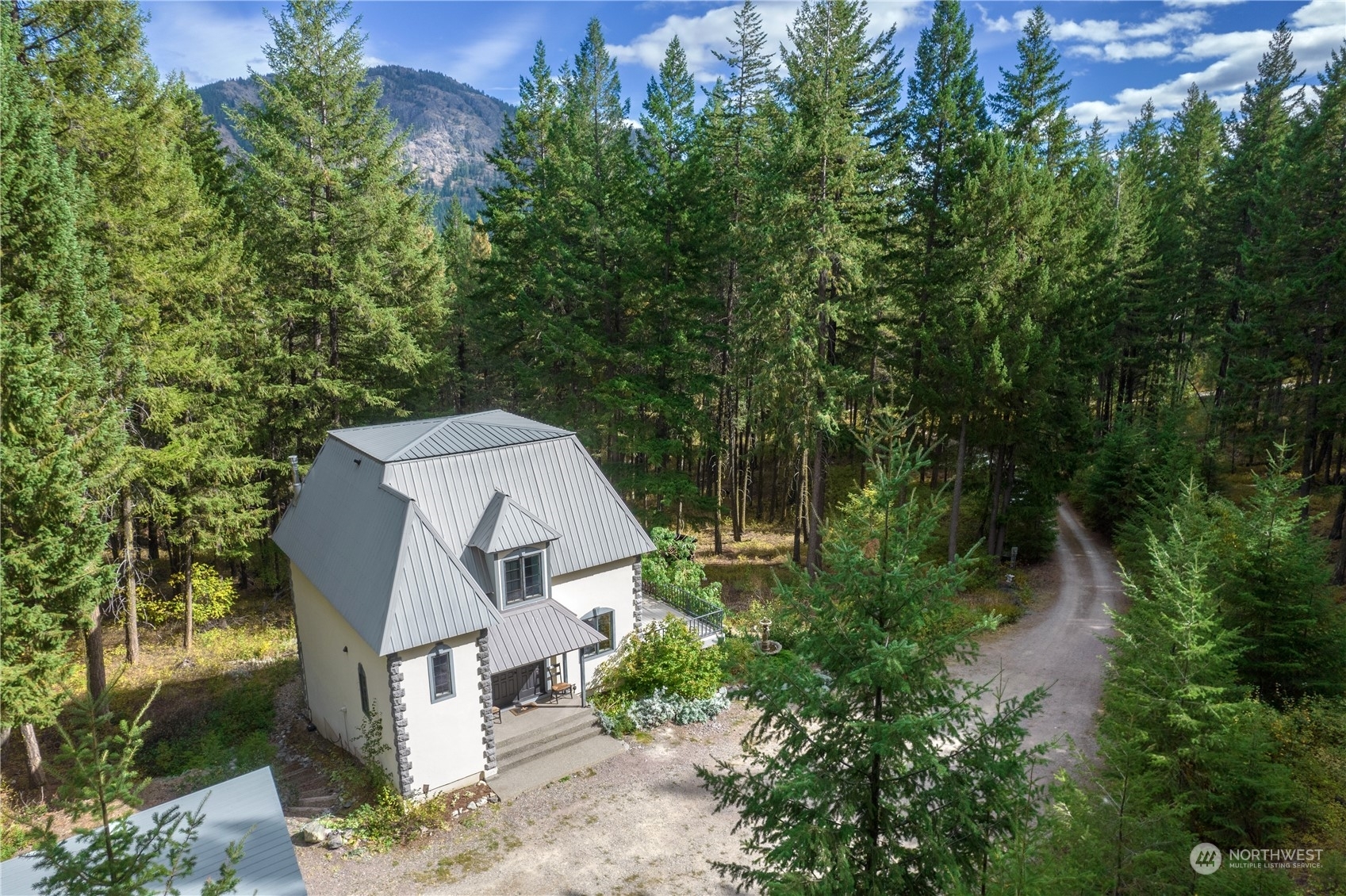 Property Photo: 56 Fawn Meadow Lane WA 98862