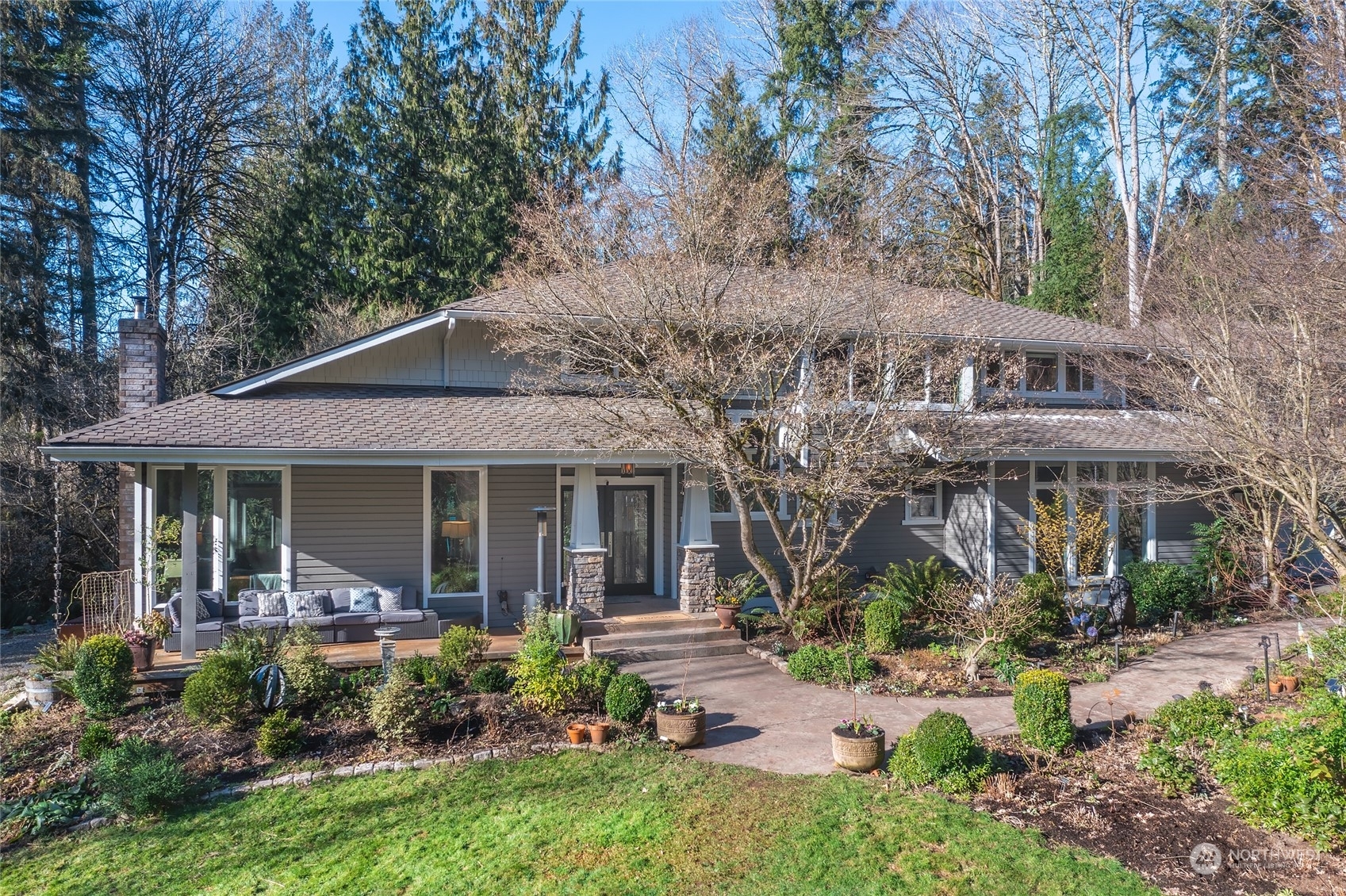 Property Photo:  6527  225th Avenue NE  WA 98053 