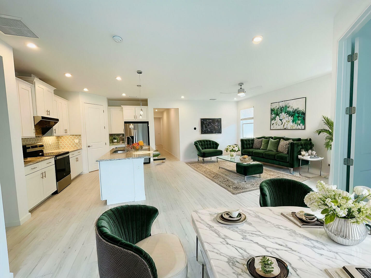 6716 Pointe Of Woods Drive  West Palm Beach FL 33413 photo