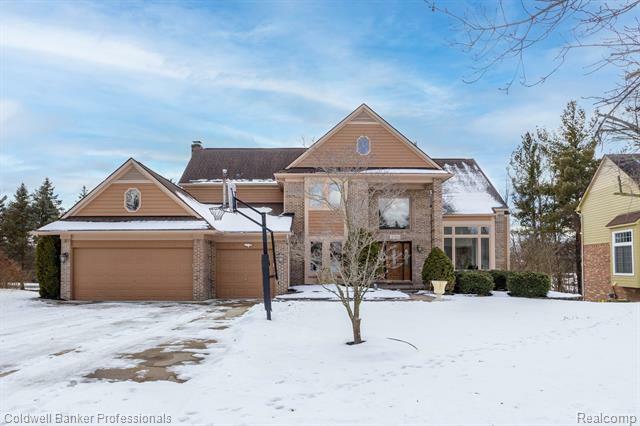 Property Photo:  45455 Irvine Drive  MI 48374 