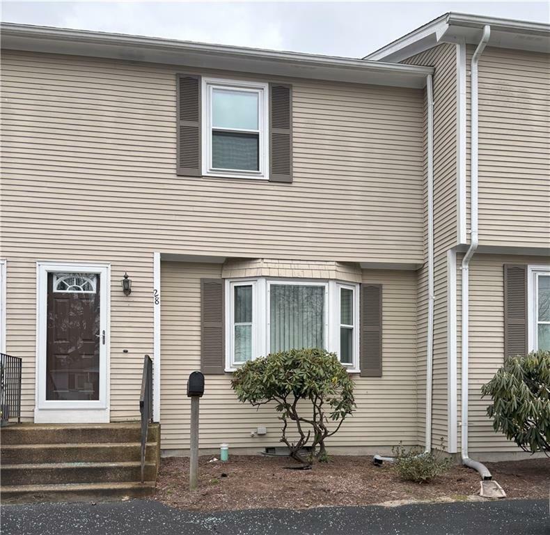 28 Fourth Avenue  Warwick RI 02888 photo