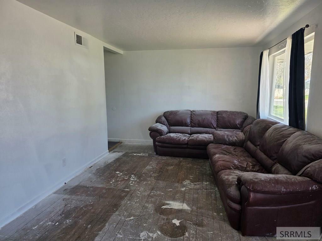 Property Photo: 1430 Ponderosa Drive ID 83404