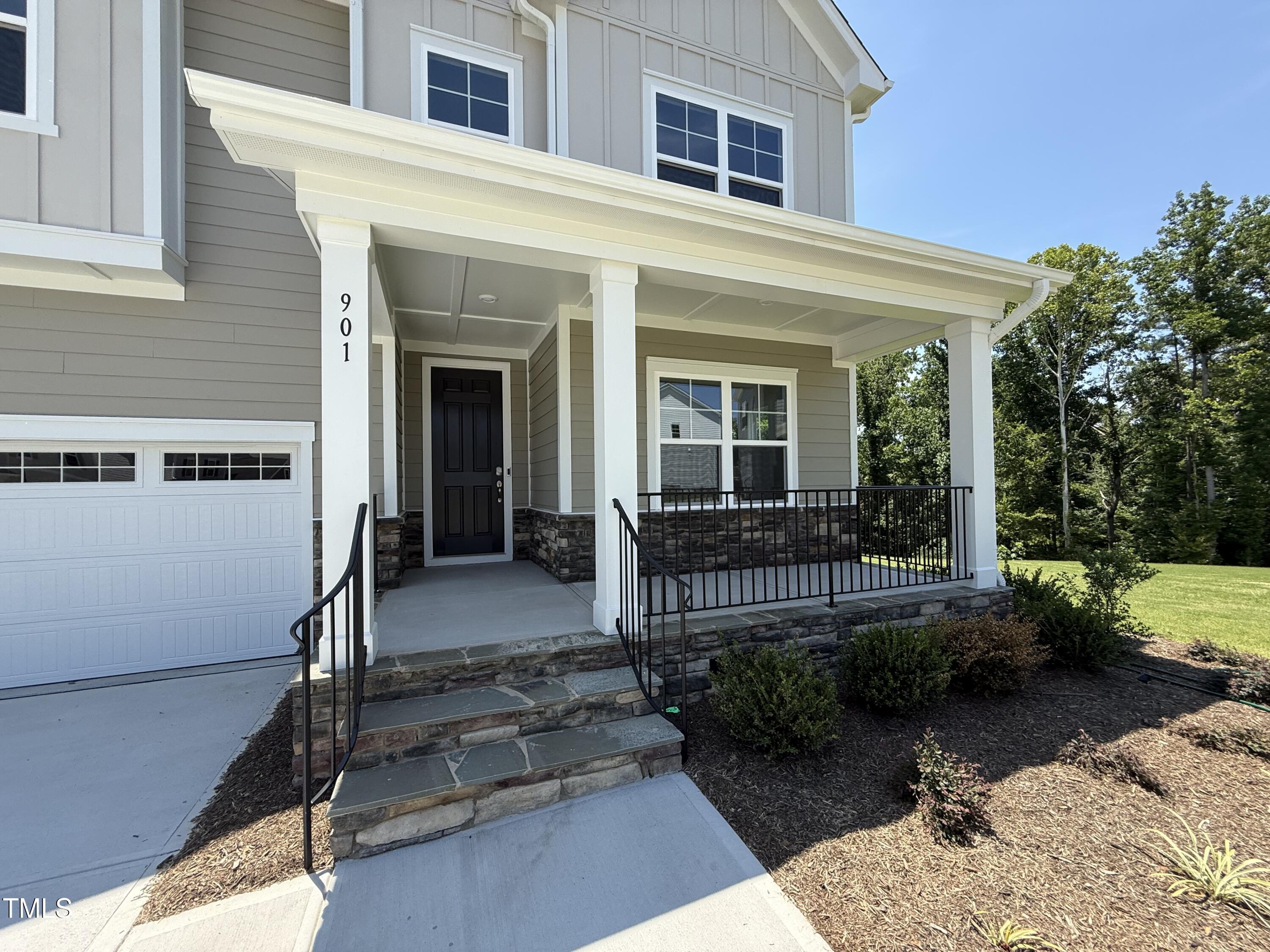Property Photo: 901 Thimbleweed Way NC 27587