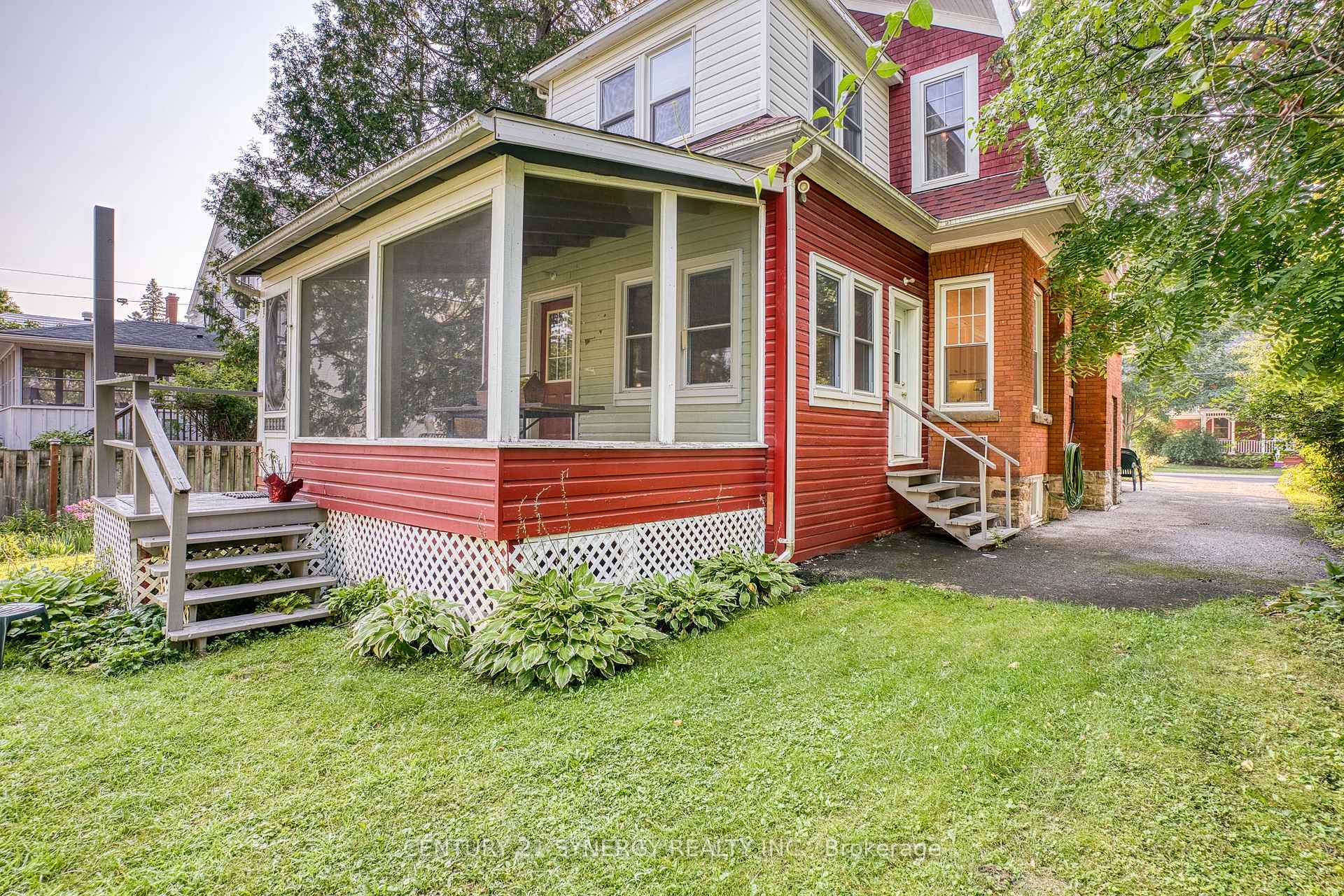 Property Photo: 19 Mary Street ON K7H 2X1