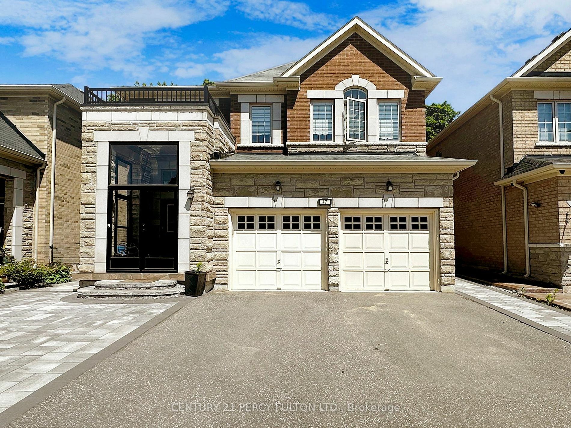 Property Photo:  47 Mohandas Dr  ON L3S 0E5 