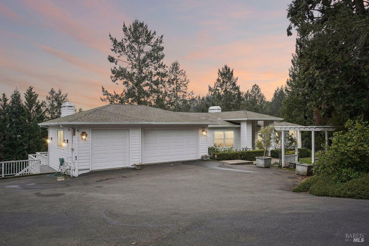 Property Photo:  4064 Alta Vista Avenue  CA 95404 