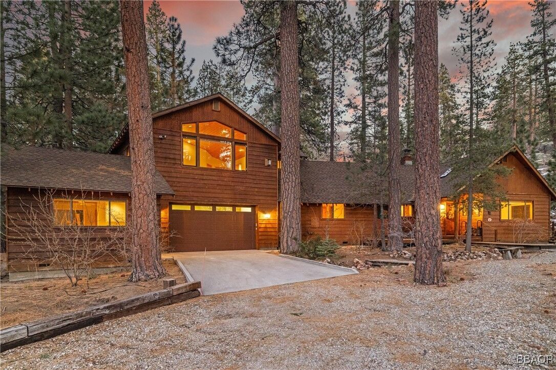Property Photo: 39585 Lakeview Pines Road CA 92315