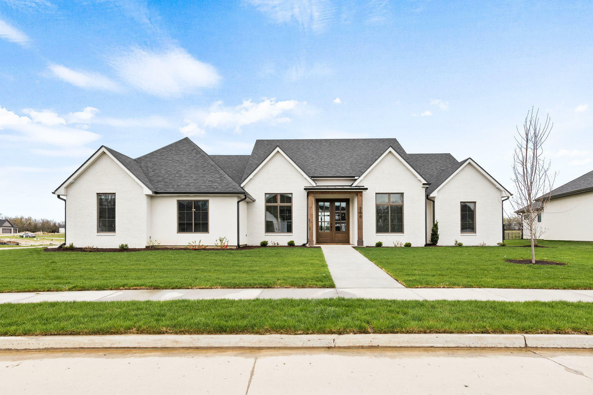 Property Photo: 200 Walton Heath Dr MO 65201