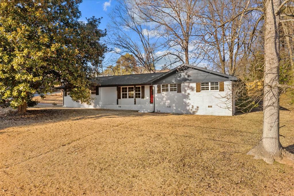 Property Photo:  1410 Beverly Drive  GA 30720 