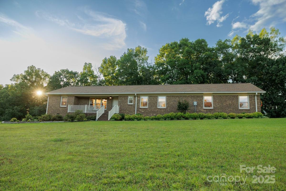 Property Photo: 4816 Zion Church Road NC 28025