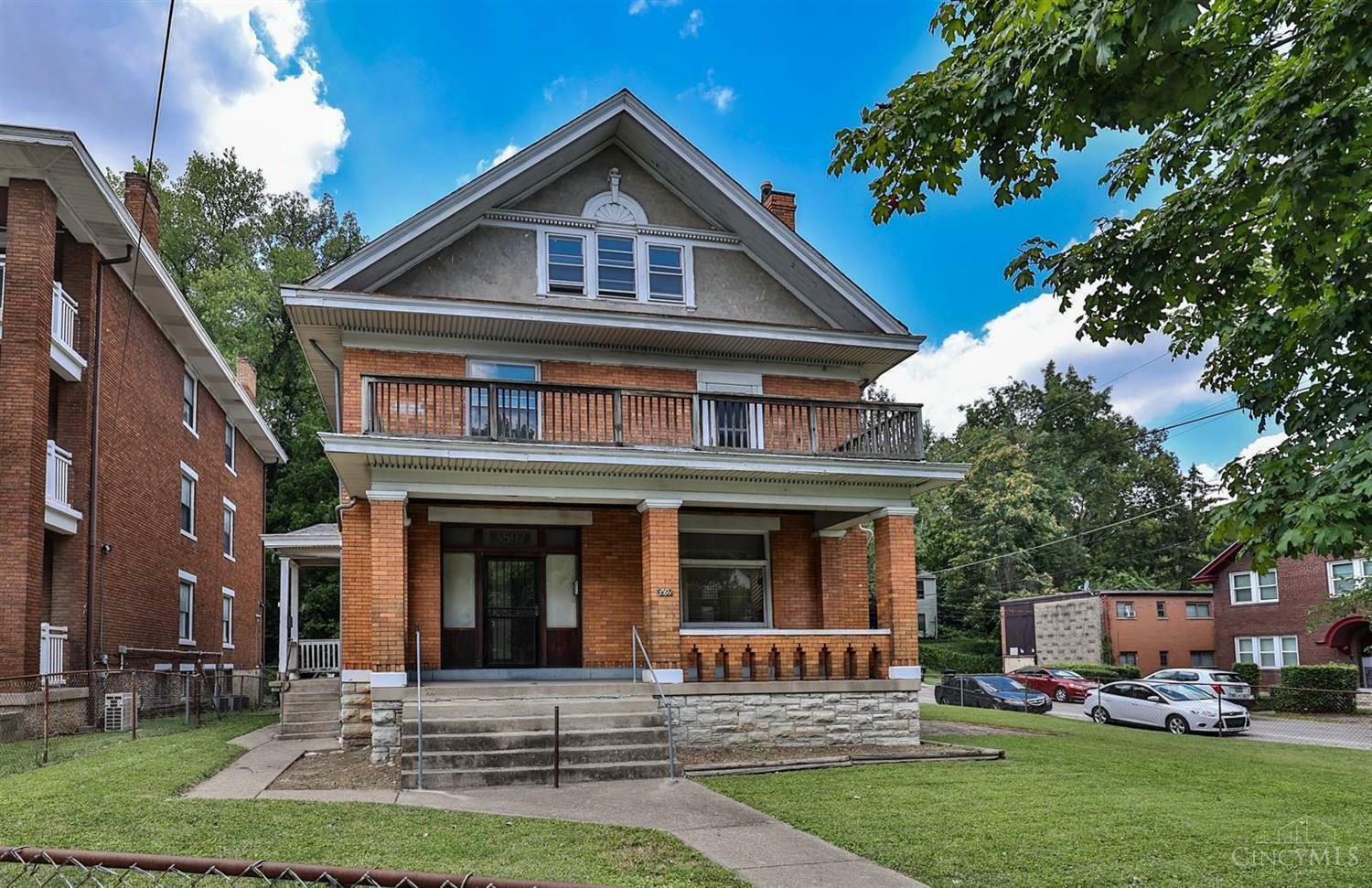 Property Photo: 3597 Vine Street OH 45220