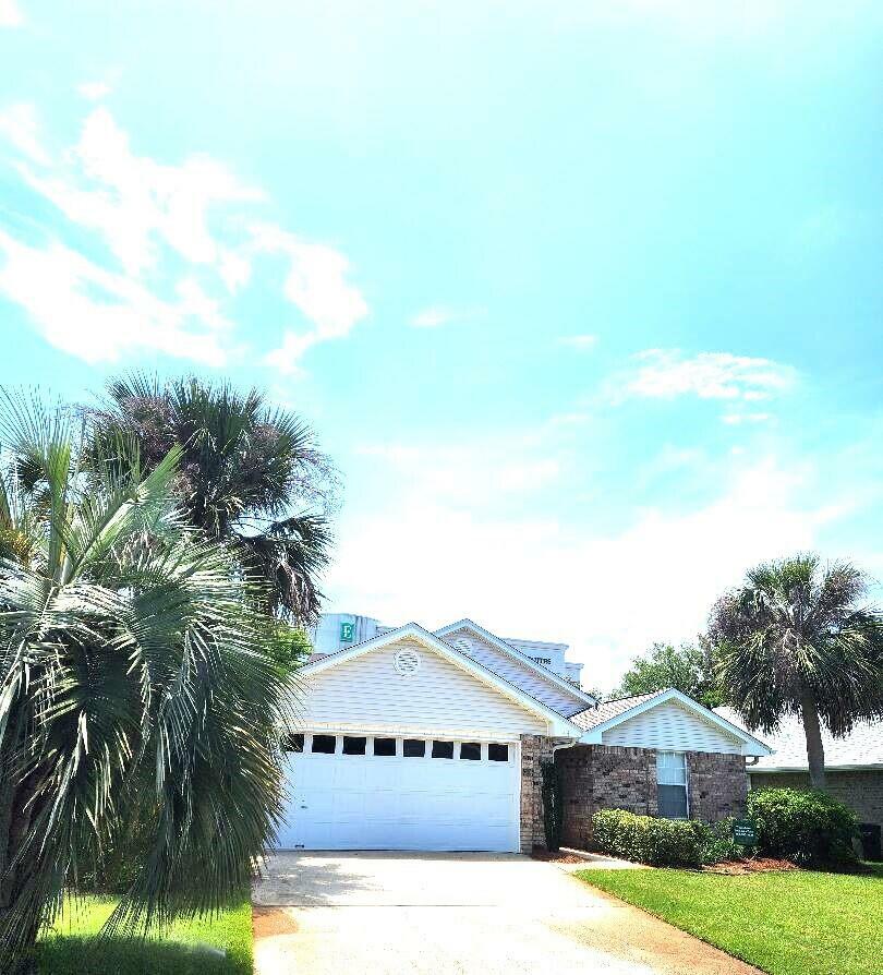 Property Photo:  44 Windrift Drive  FL 32550 