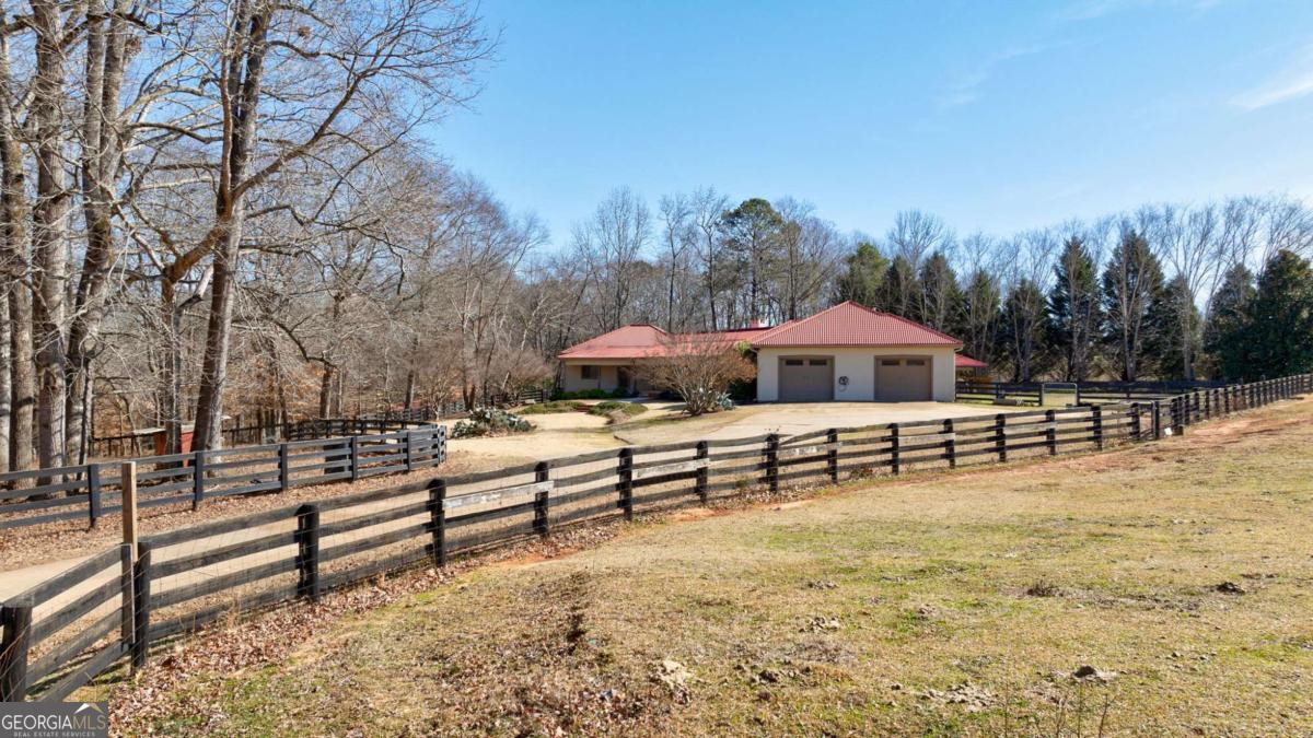 Property Photo: 2223 Salem Road GA 30677