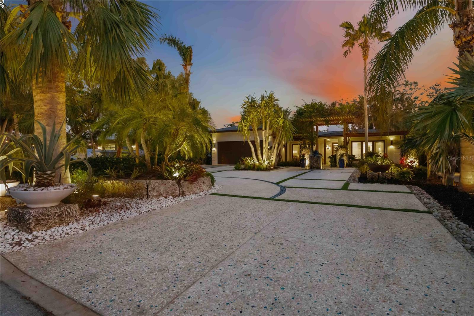 Property Photo: 360 N Shore Drive FL 34234